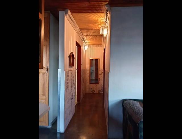 2 BEDROOM PROPERTY TO RENT IN LOTUS GARDENS